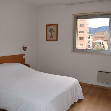 Hotel Le Soli Saint-Julien-en-Genevois Luaran gambar
