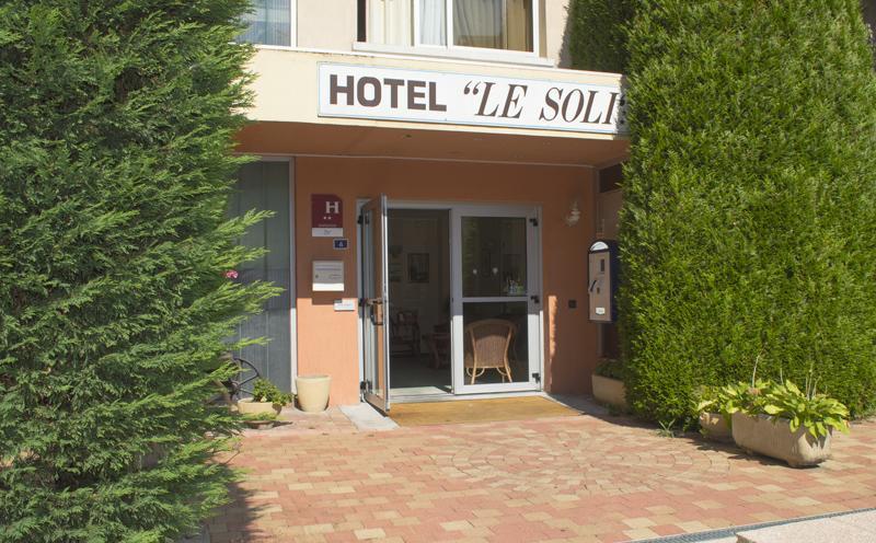 Hotel Le Soli Saint-Julien-en-Genevois Luaran gambar