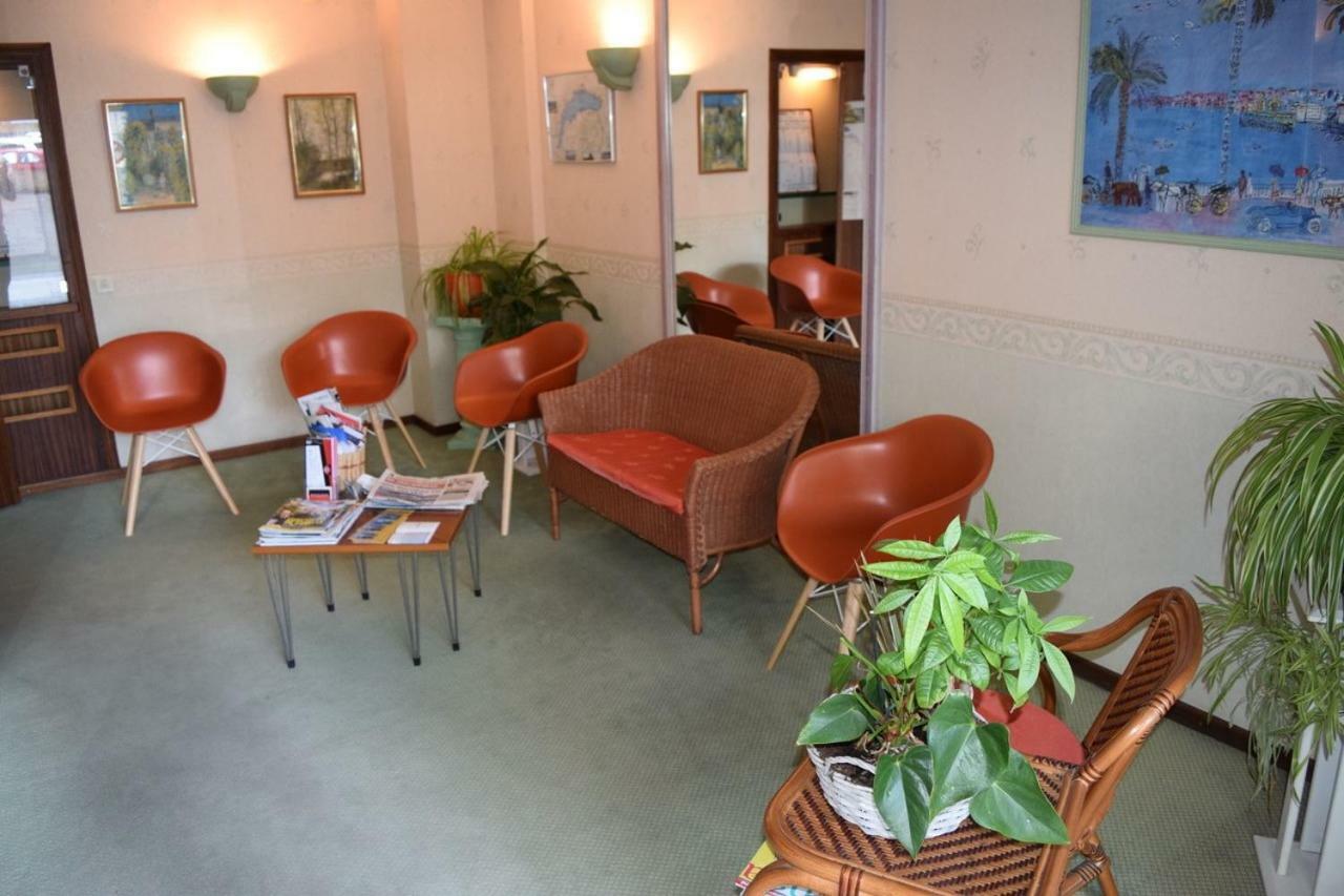 Hotel Le Soli Saint-Julien-en-Genevois Luaran gambar